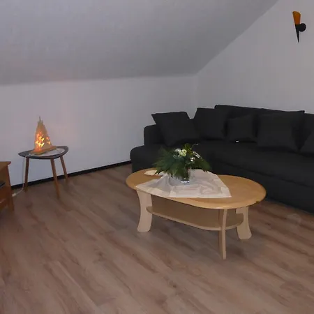 Schoenblick Apartmán *